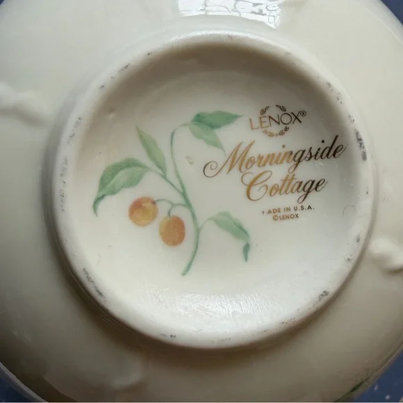 Lenox Morningside Cottage Vase - Picture 3 of 6